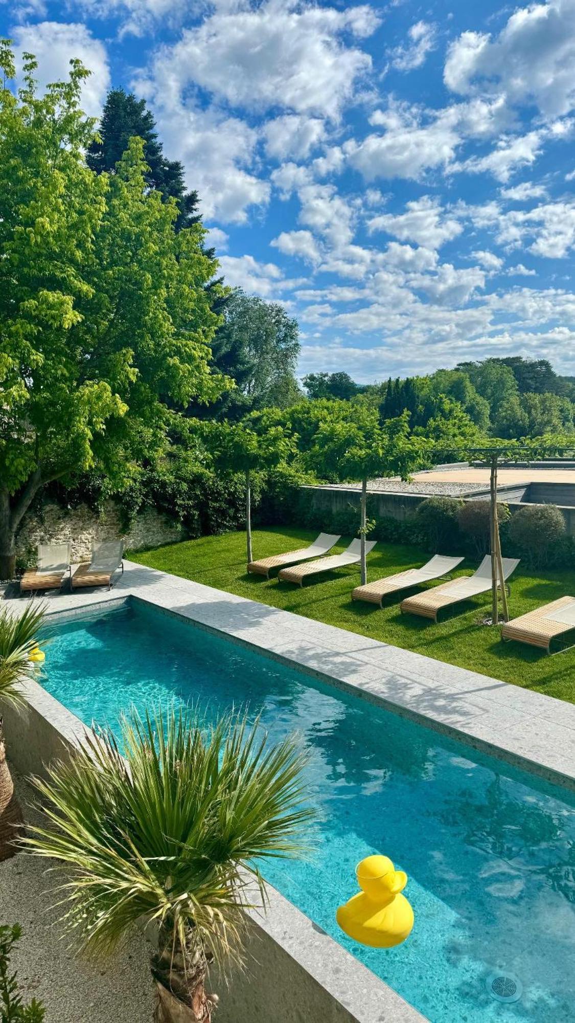 Le Pavillon M, Chambres D'Hotes De Luxe Avec Piscine & Spa Grignan Exterior foto